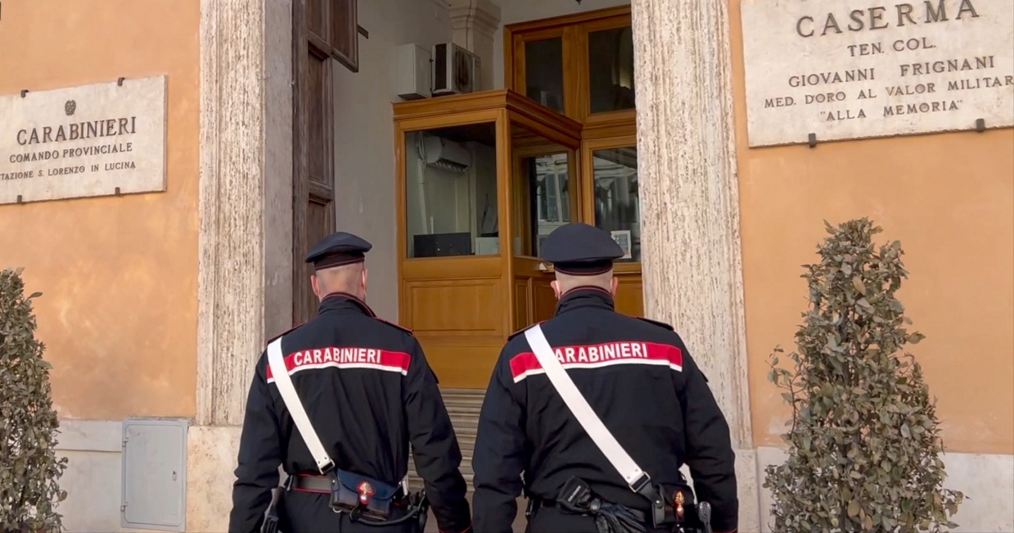 Retata Dei Carabinieri Di San Lorenzo Radio Roma Capitale